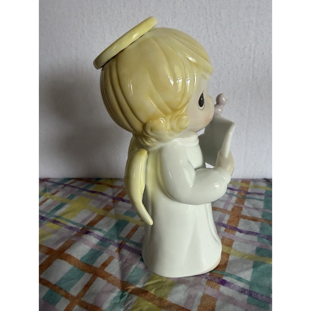 Precious Moments "Hark the Herald Angels Sing" caroling angel figurine 1996 - Picture 4 of 5